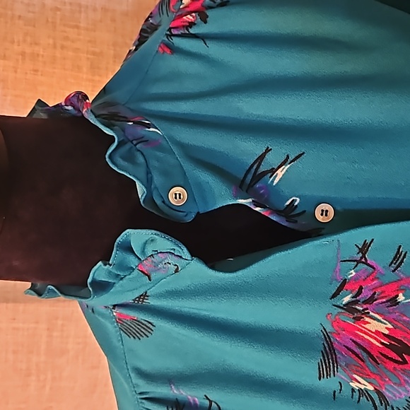 Vintage Button Up Blouse - Picture 2 of 4